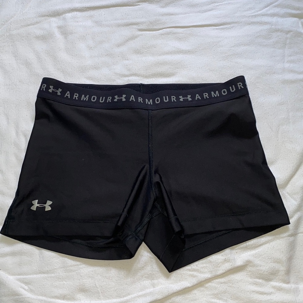 Woman’s Under Armor spandex shorts